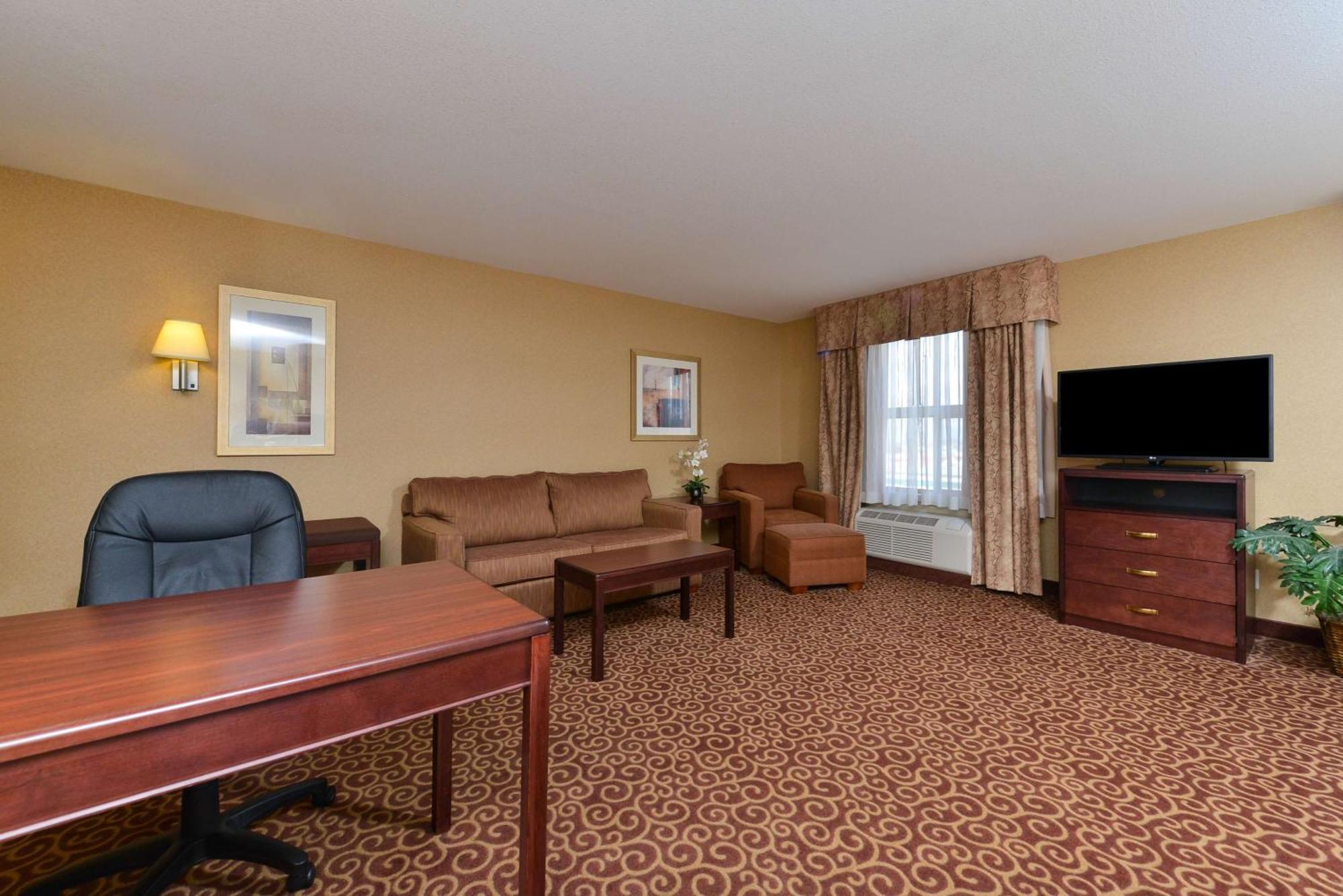Hampton Inn & Suites By Hilton Edmonton International Airport Leduc Exterior foto
